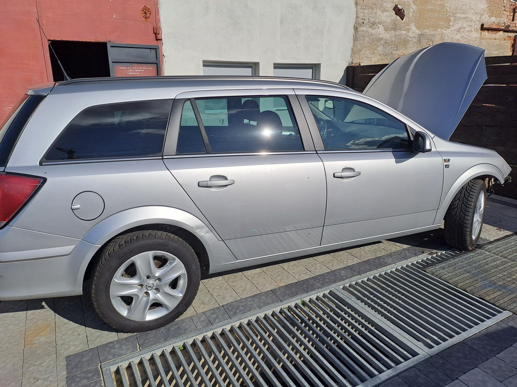 Авторозбірка Opel Astra H Zafira B Tourer Опель Астра Н ШРОТ розборка