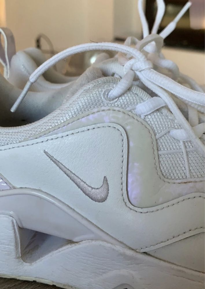 Buty damskie Nike RYZ 365 biało-fioletowe