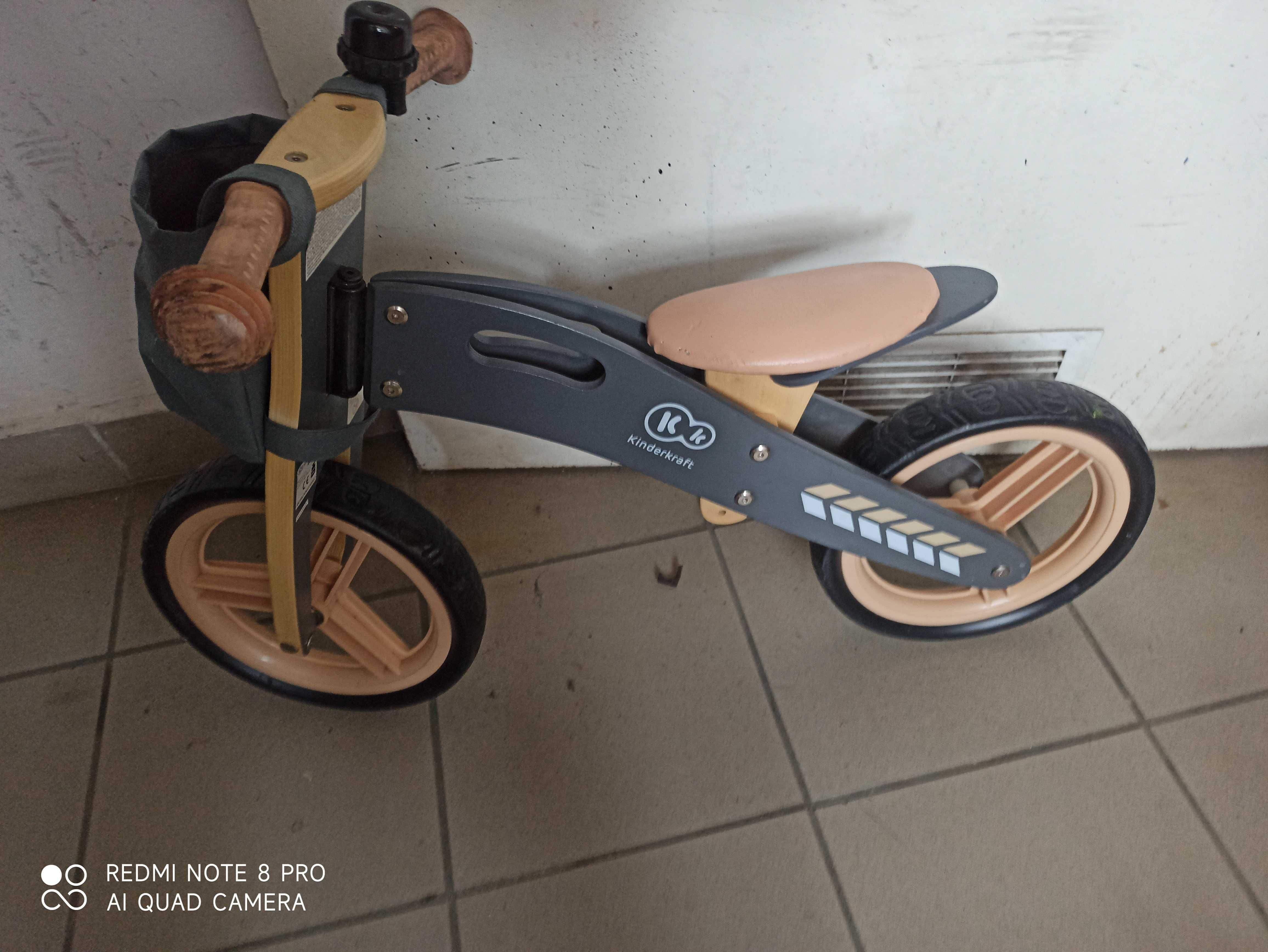 Kinder Kraft rowerek biegowy stan jak nowy, lekki drewniany.
