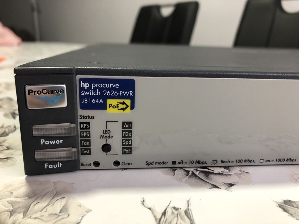 HP ProCurve Switch 2626-pwr J8164A