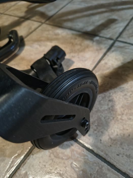 Nowy wózek inwalidzki