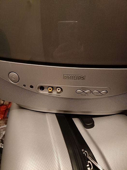 Televisão a funcionar