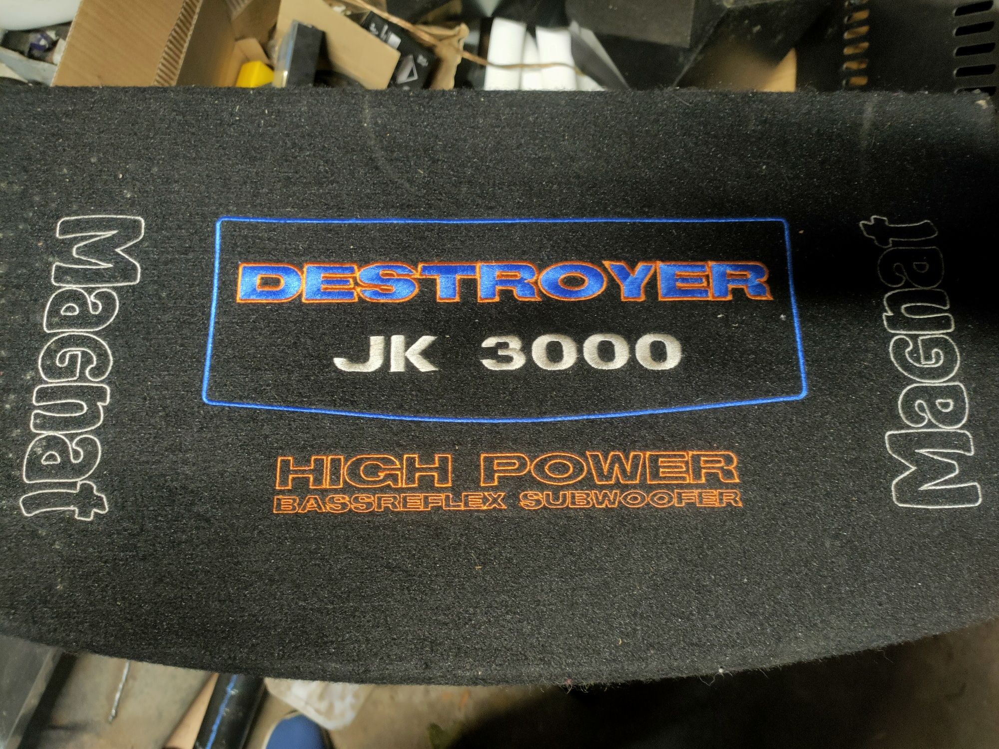 Subwoofer magnat