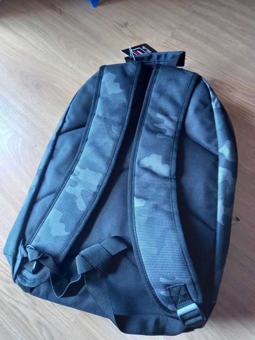 Mochila Nova preta Fila