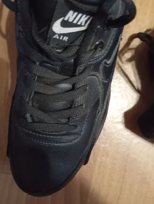 Продаются оригинальные кросовки Nike