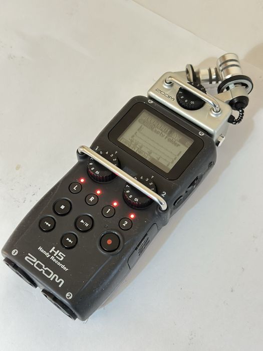 Gravador Portátil Zoom H5 com microfone sterio