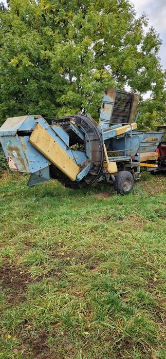 Kombajn ziemniaczany Anna Z-644