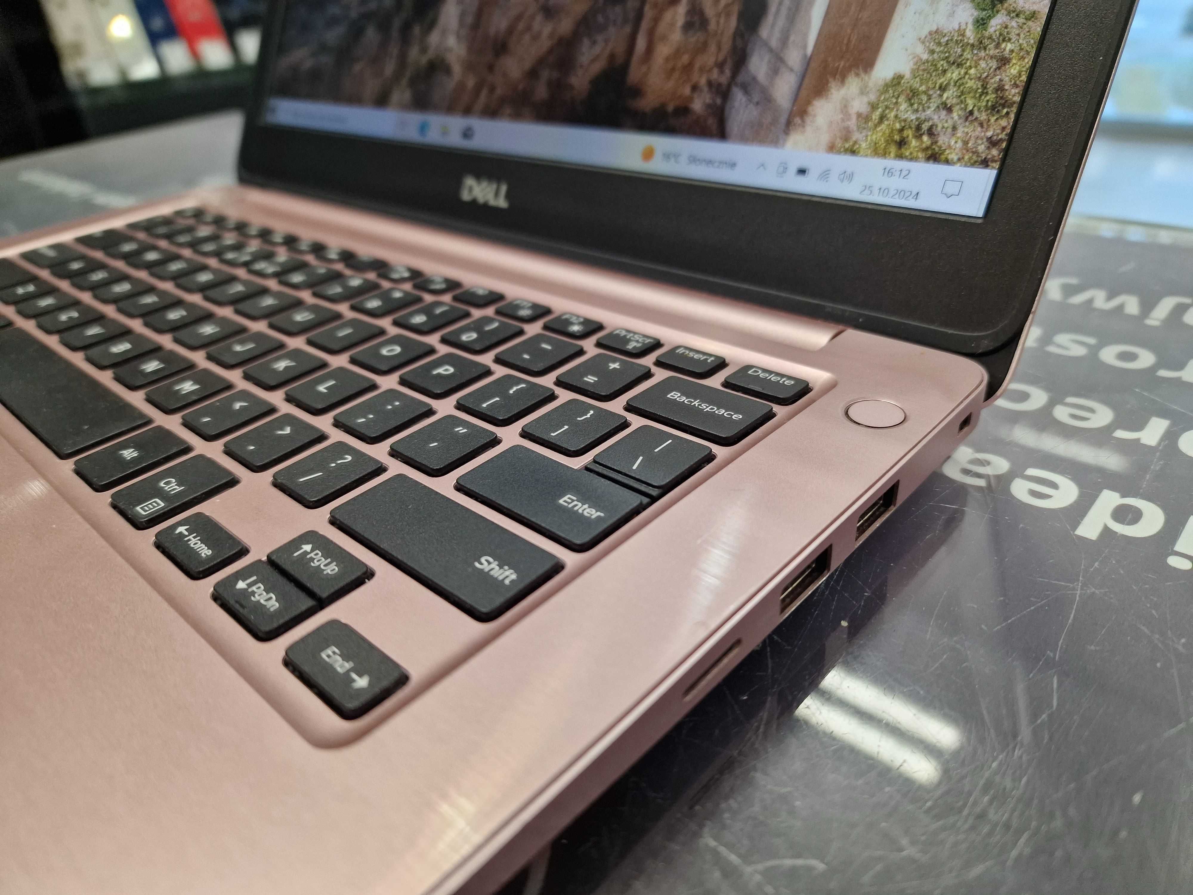 DELL Inspiron 13 5370/ i3-8130U/ 8GB/ 128GB/ UHD 620/ 13.3" FHD/ W10