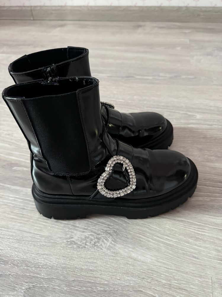 Ботинки на Девочку Zara 35