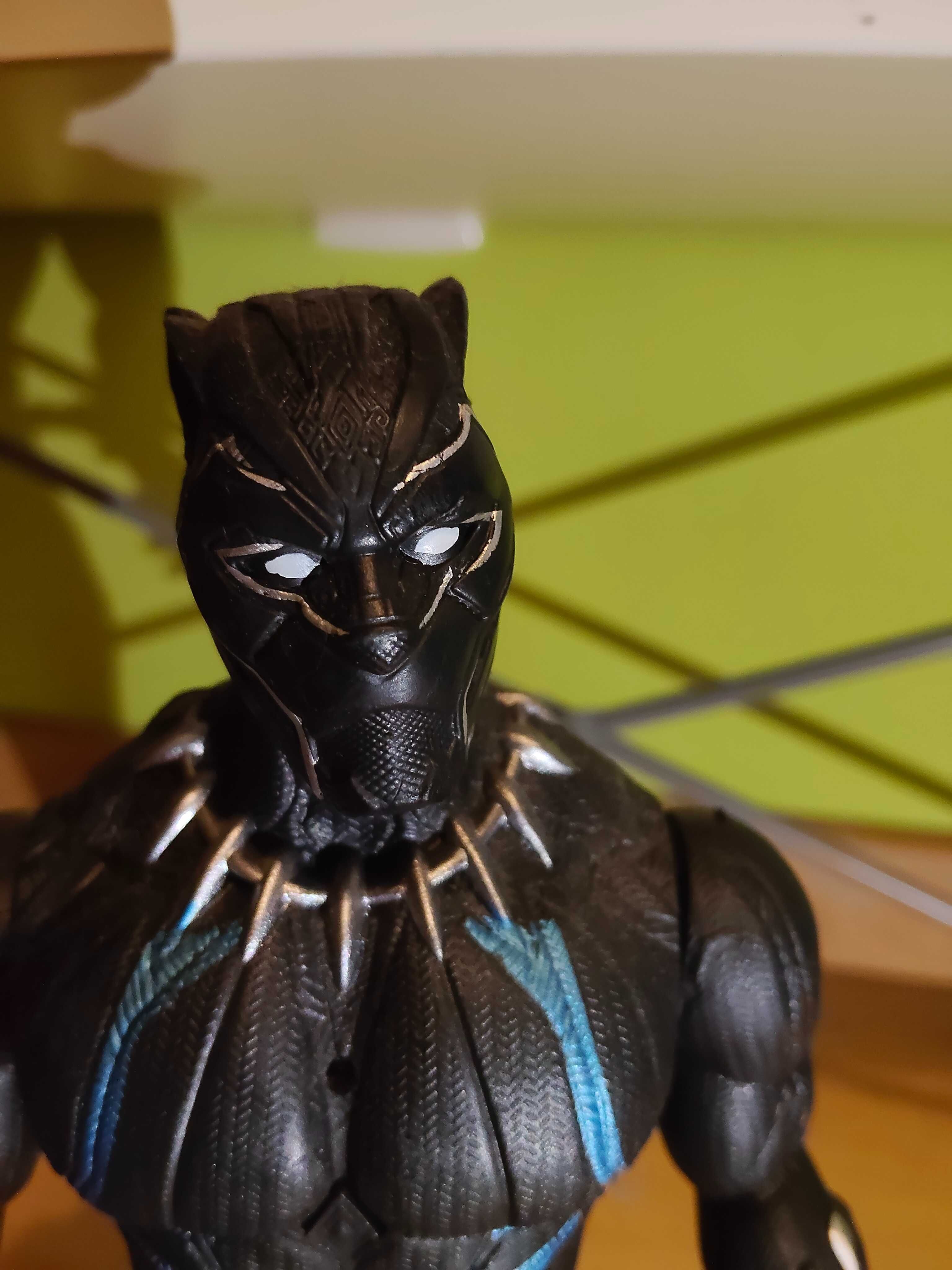 Boneco Black panther