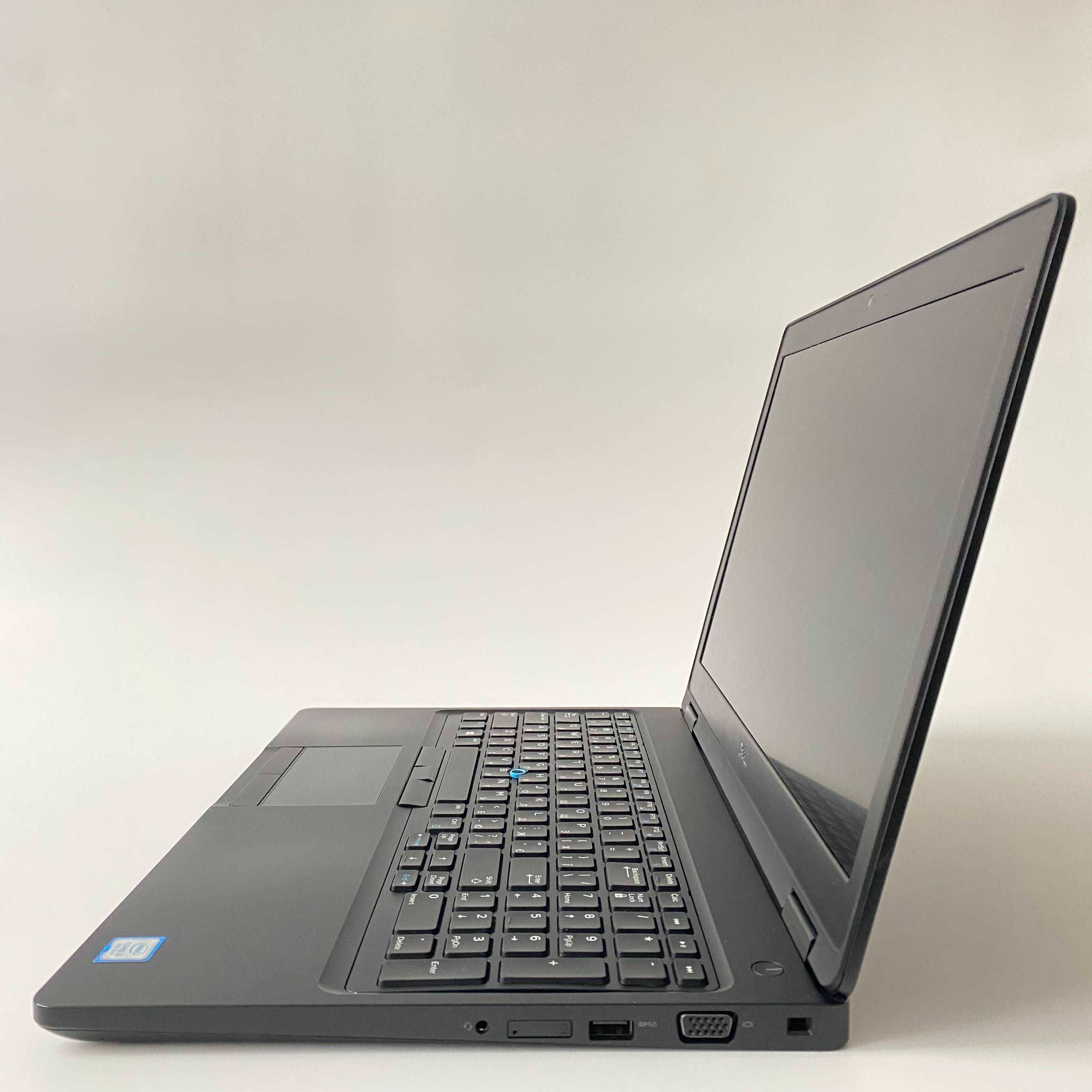 Ноутбук Dell Latitude 5590 15,6" FullHD i5-8250U\16GB RAM\256GB SSD