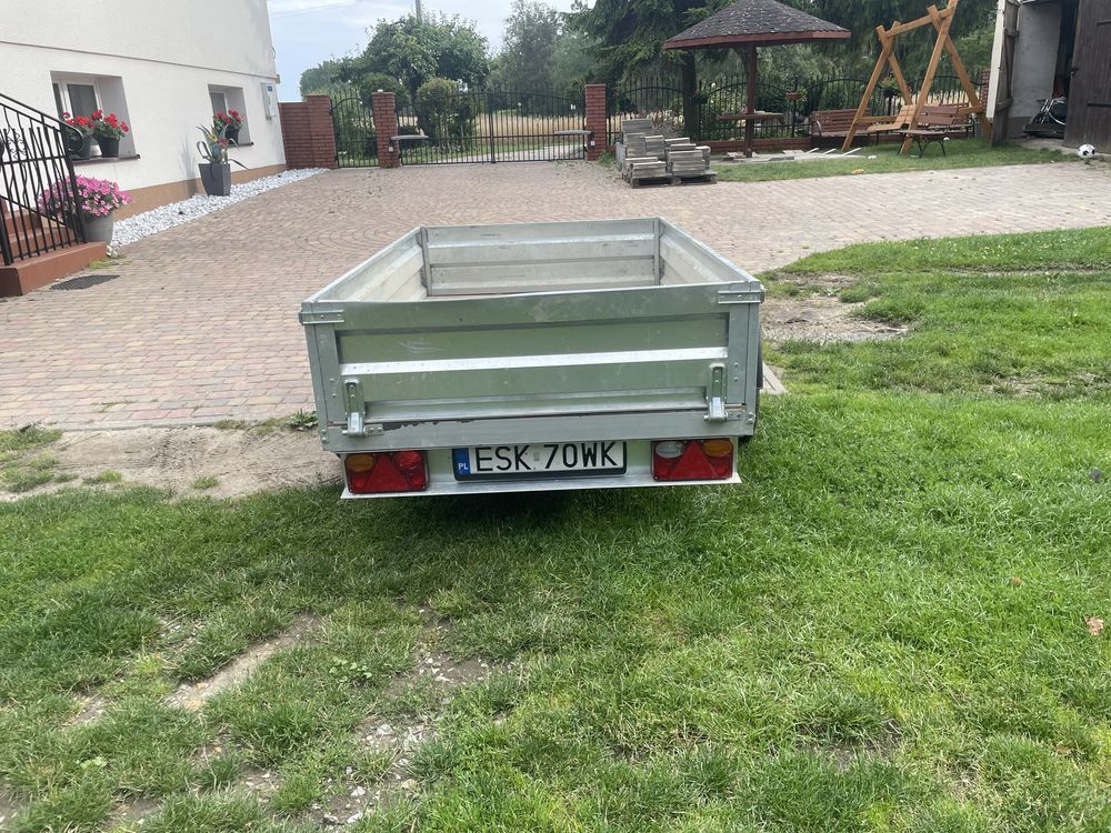 Przyczepka niewiadow 208x122