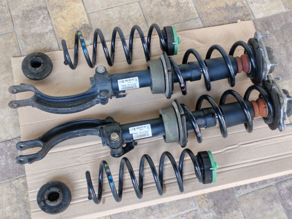 Амортизатори стойки перед/зад audi a7, a6 c7. 4G0 031 D.