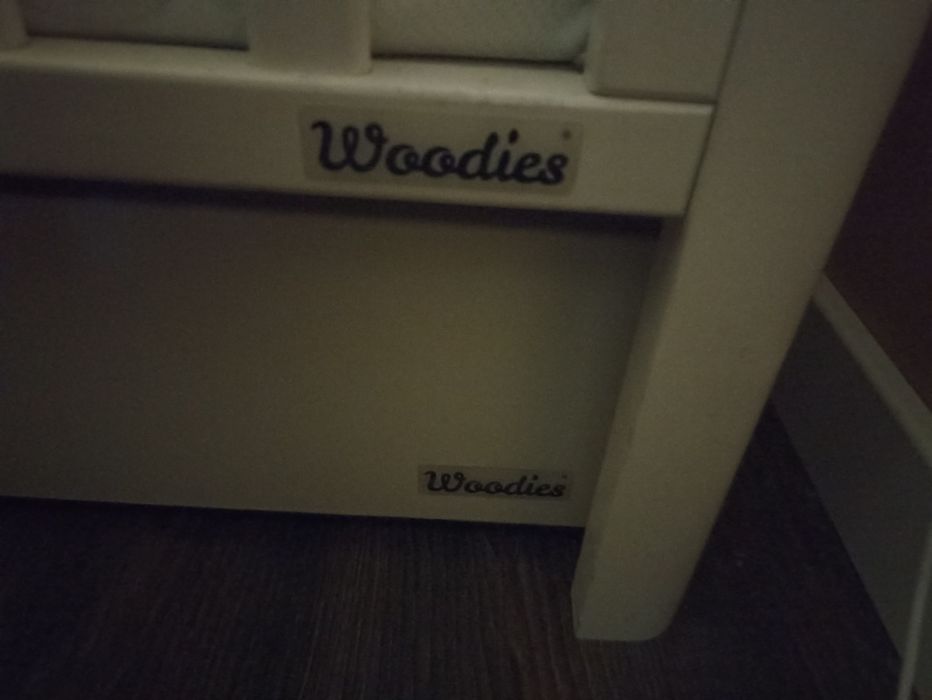 Łóżeczko dla dziecka 120x60cm marki Woodies plus przewijak