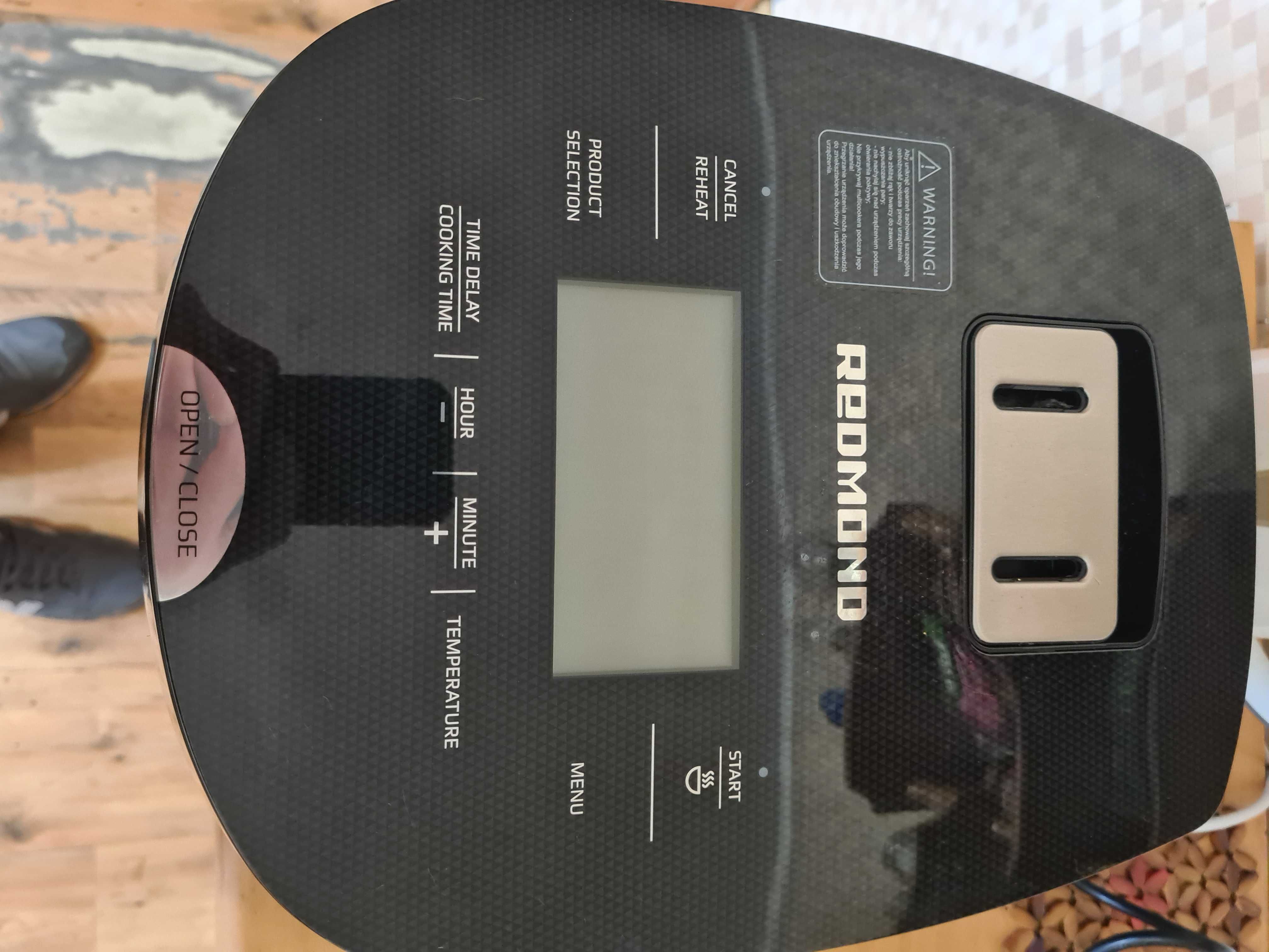 Nowy Multicooker, Redmond, RMC-280E nigdy