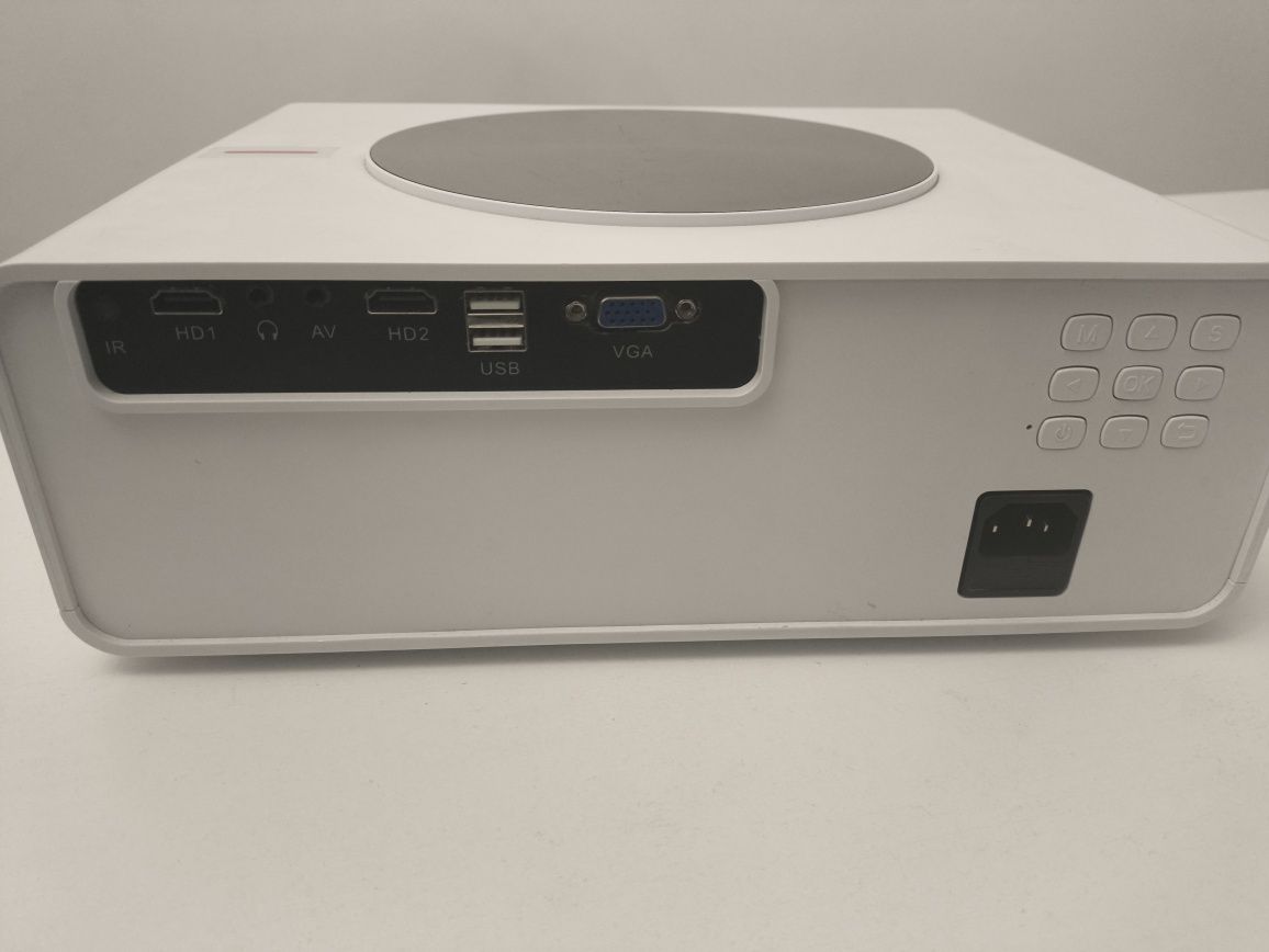 Projektor TouYinger Q9 basic