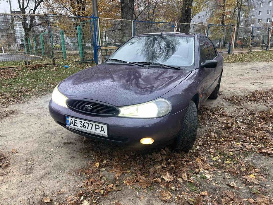 Форд мондео 2 на полном ходу