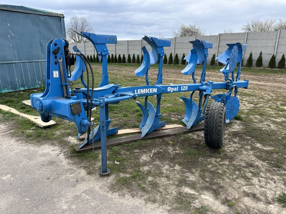 Lemken Opal 120