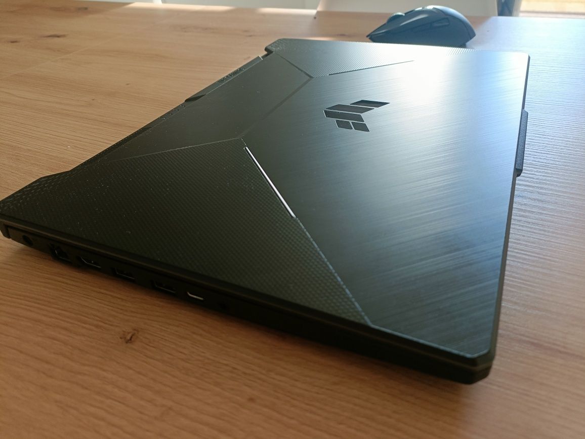 Portátil Asus TUF Gaming A15 AMD Ryzen 5 7535H/16GB DDR5/RTX 2050