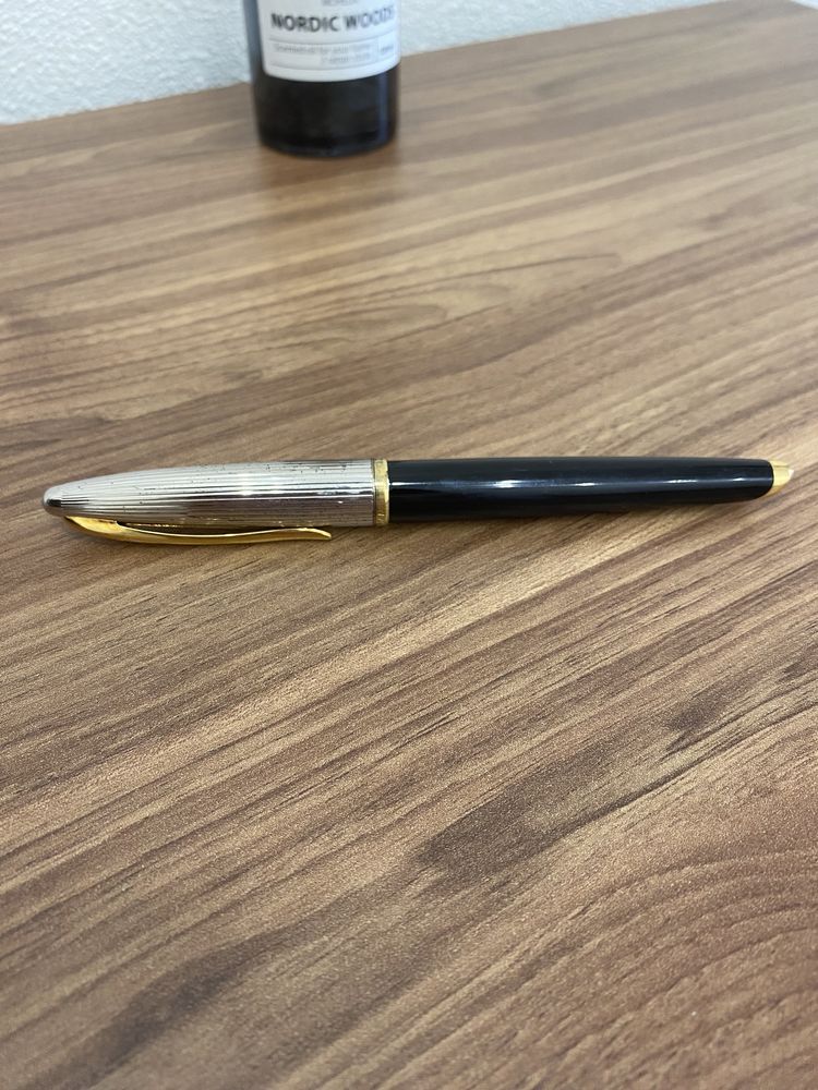 Ручка Waterman Пір'яна Чорнильна CARENE Deluxe Black/silver