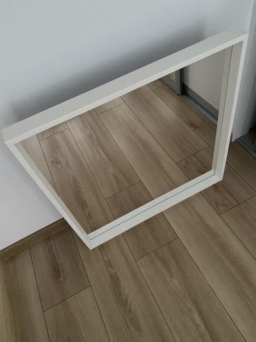 Lustro do powieszenia na ściane bądz stojące