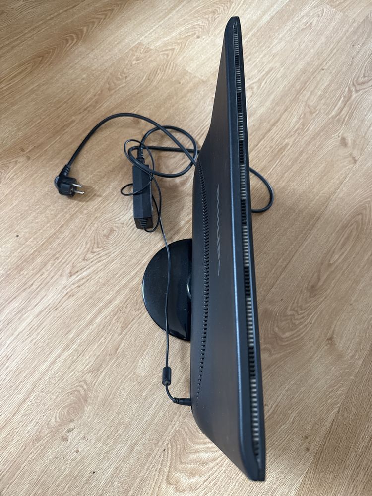 Monitor philips 19 cali Led