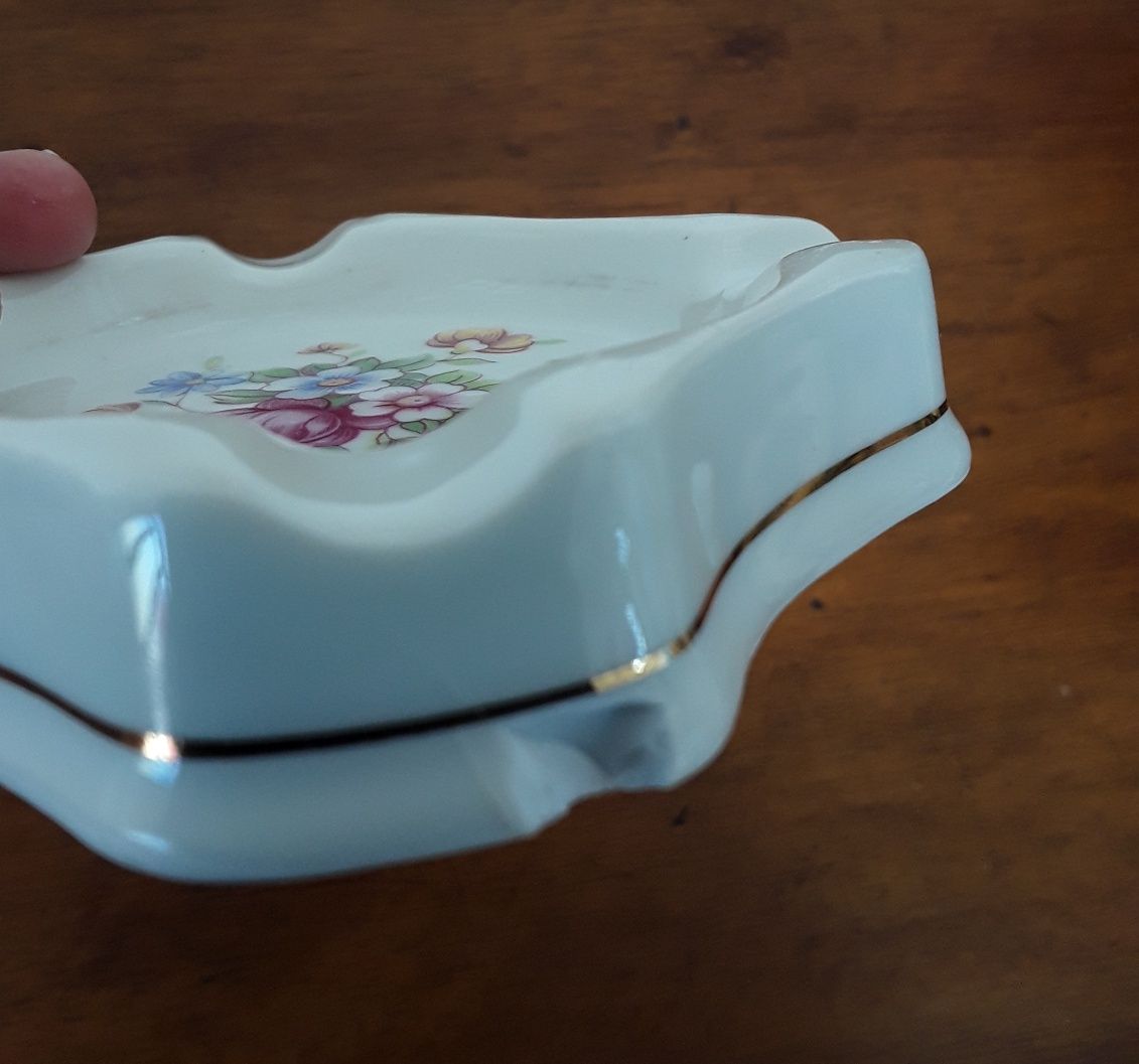 Cinzeiro em porcelana Candal, vintage