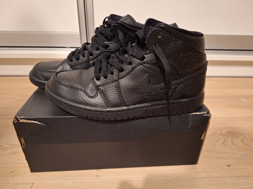 Air Jordan 1 Mid Black r.40.5