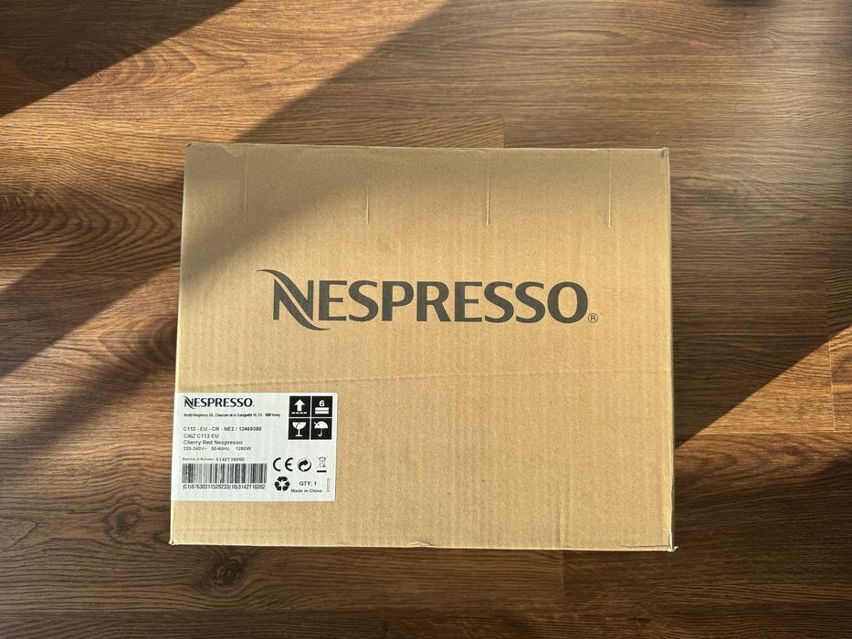 Máquina Nespresso CitiZ Cherry Red