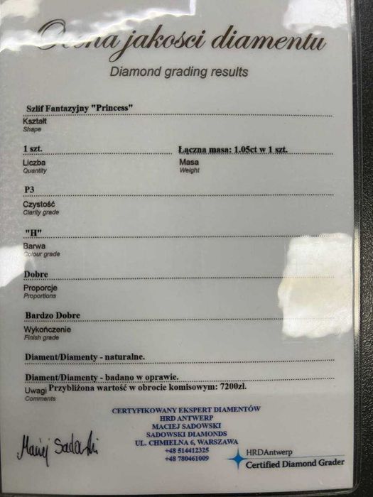 Złoty pierścionek z brylantem 18K  2,07g