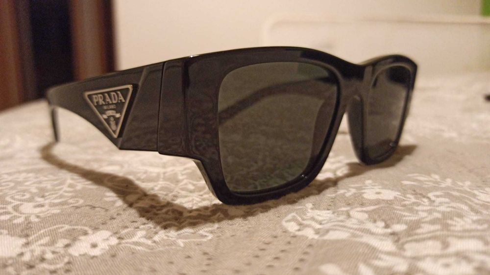 Óculos Prada - Milano