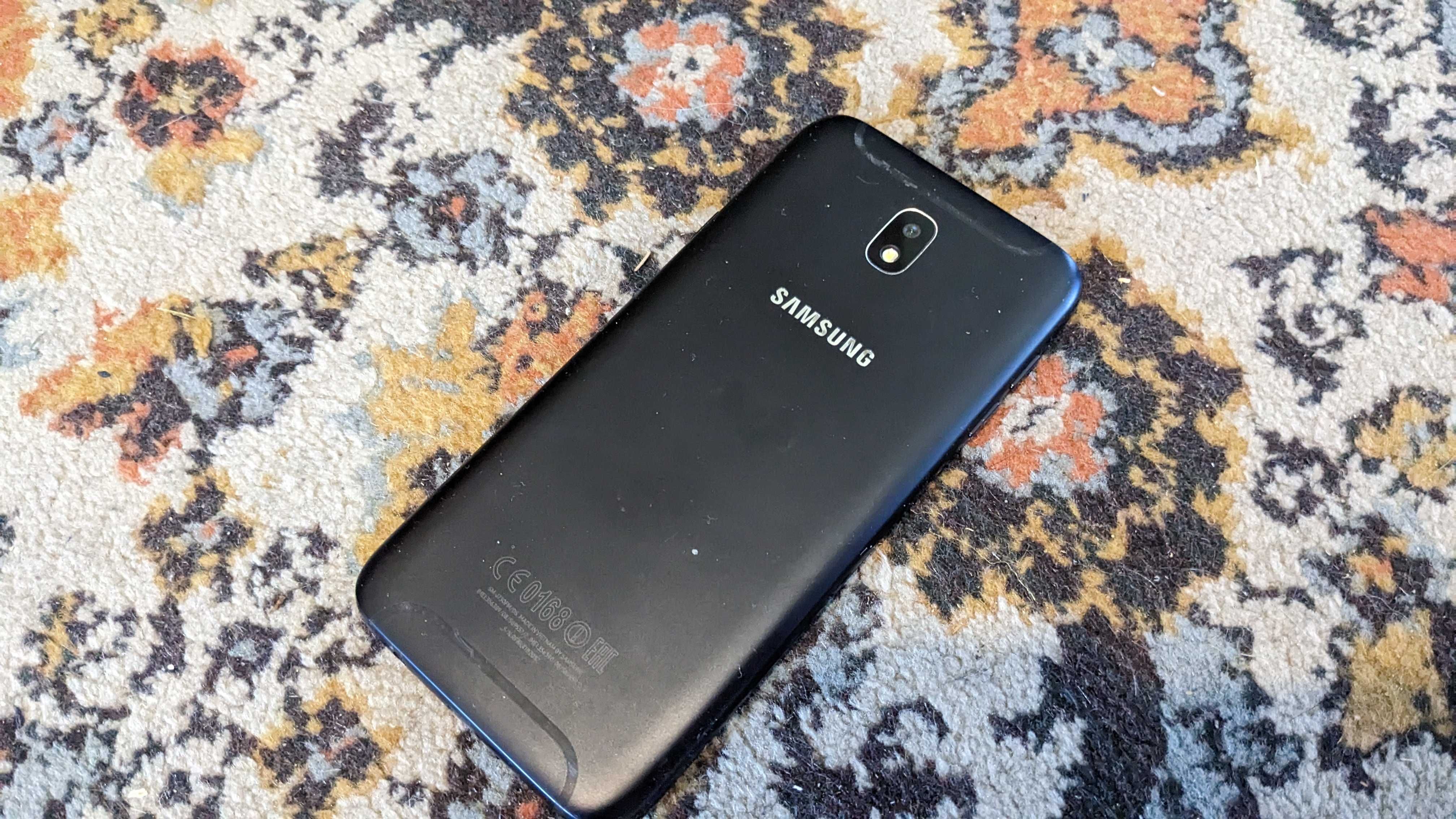 Мобильный телефон Samsung SM-J730FM DS без LCD