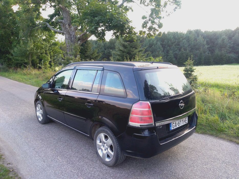 Opel Zafira B 2006 rok 1.6 benz/LPG