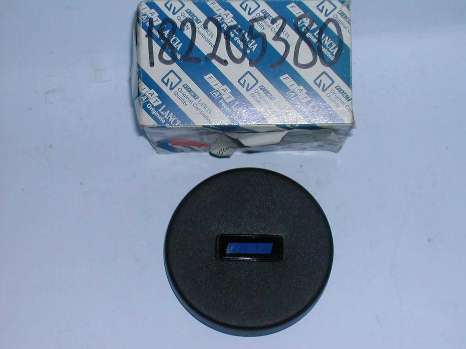 FIAT Volante emblema autocolante Panda Punto Seicento Cinquecento novo