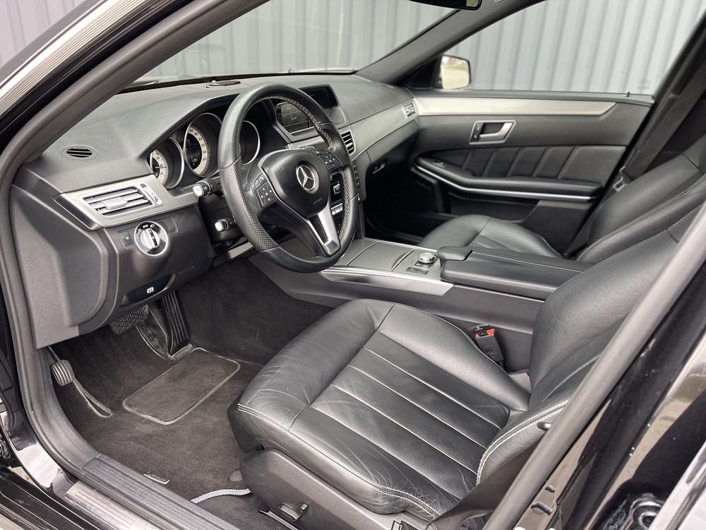 Mercedes Benz E-Class 2013 2.2 7-G Tronic 212 Restyle