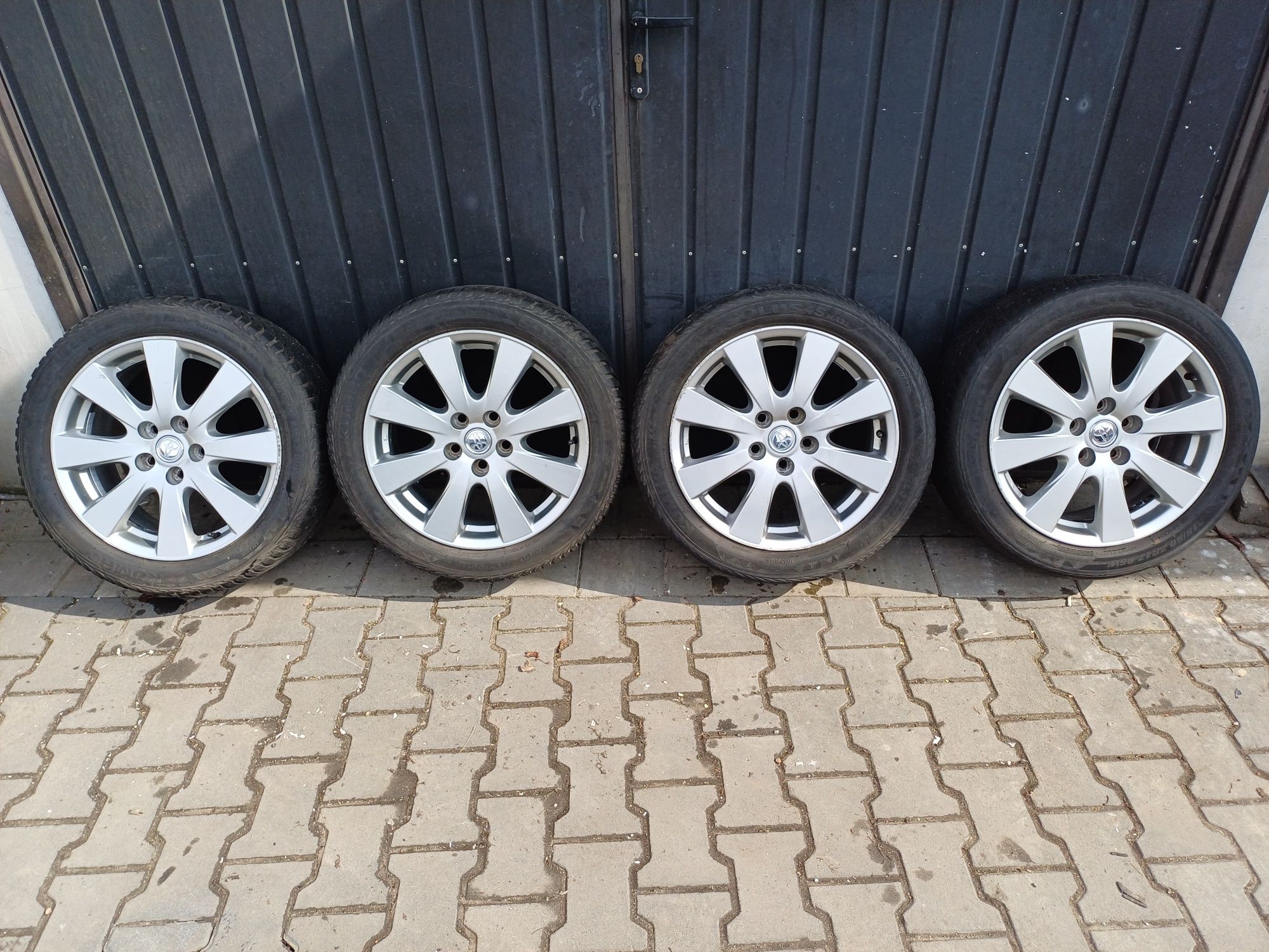 Koła Felgi Aluminiowe Ronal Toyota Avensis 7J x 17 ET45