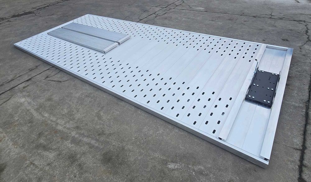 Platforma ALU 4500x2100mm deski + najazdy Laweta Najazd Cert. VDI 2700