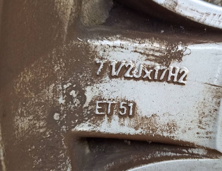 Діски 5x112 R17 VW Audi. 1K0601025AC