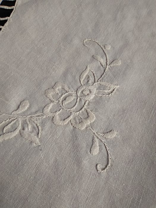 Toalha linho com 8 guardanapos