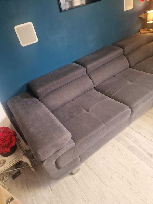 Sprzedam narożnik 2,70 x 2,30 m – wygodny i elegancki