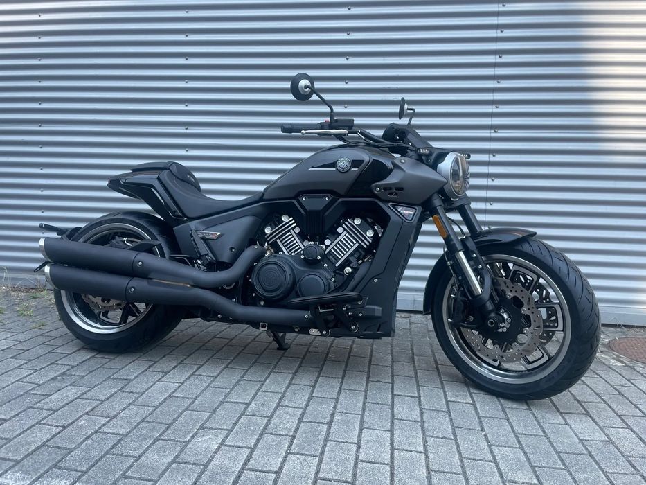 Morbidelli C1002V