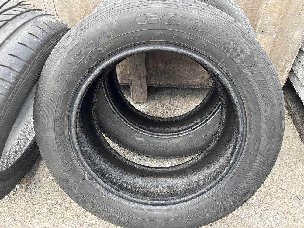 Opony letnie Goodyear Excellence 235/55R17 99V