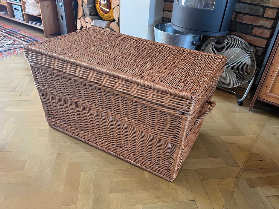 Kufer kosz wiklinowy duży stan idealny Poznań