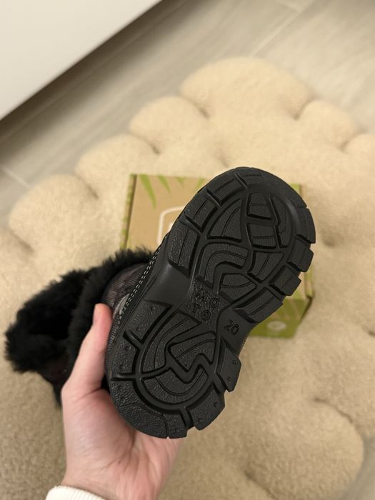 Зимові сапоги на дівчинку Chicco