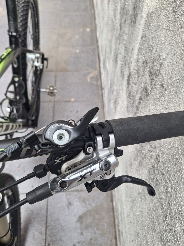 Vendo bicicketa de btt scott scale 920 carbono