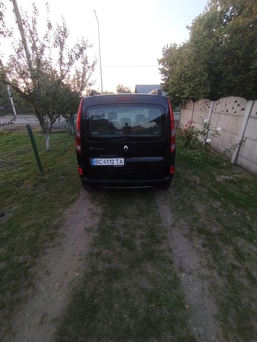 Продаж Рено кенго.