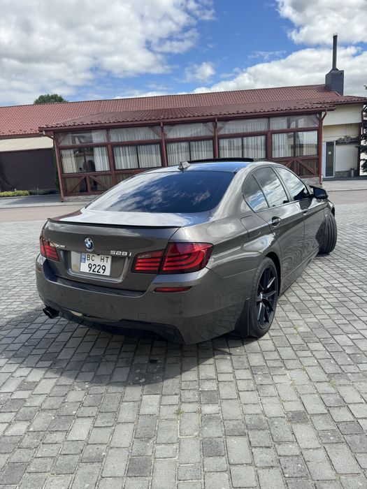 BMW F10 528i xdrive