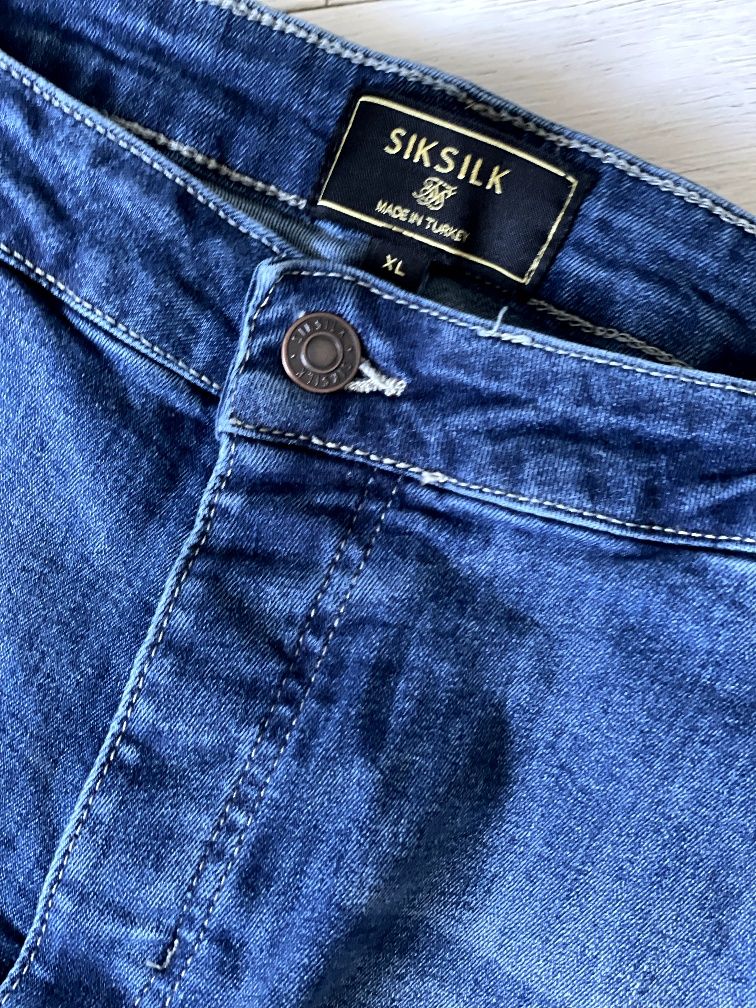 Siksilk jeansy XL