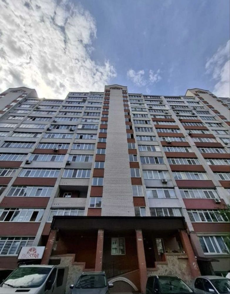 Продаж 2х кімнатної квартири Грушевського