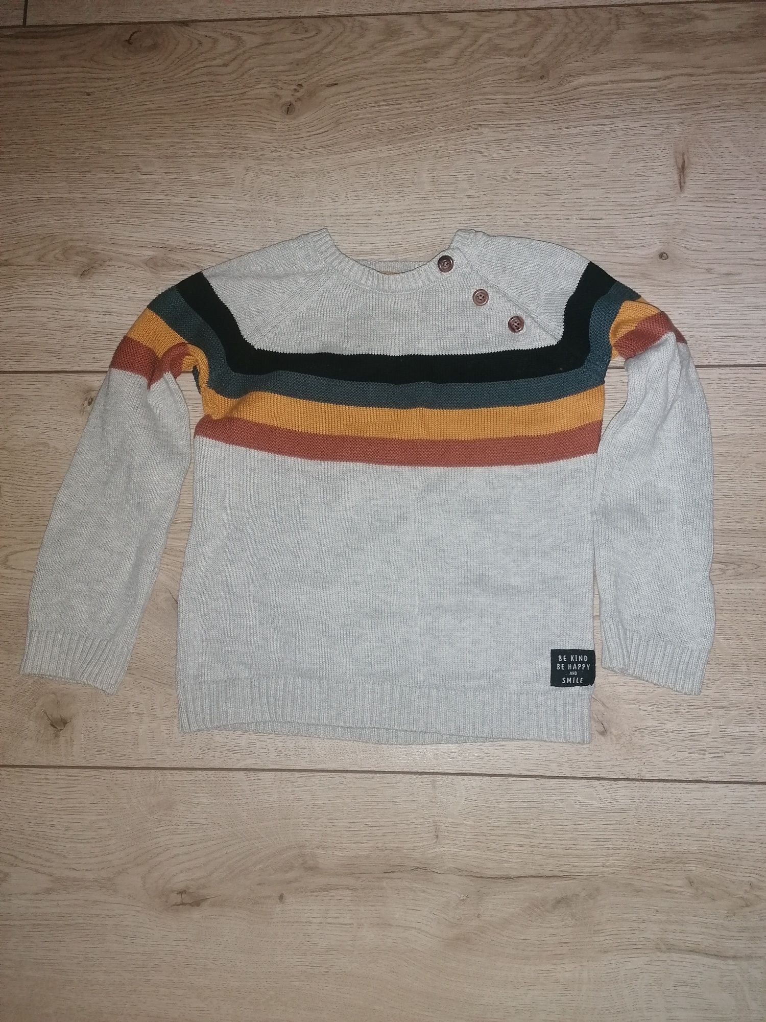 Sweterek chłopięcy 86